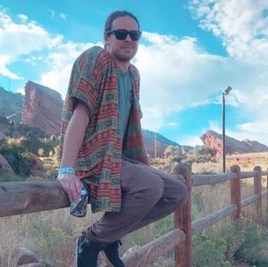 Meet your Posher, Loren